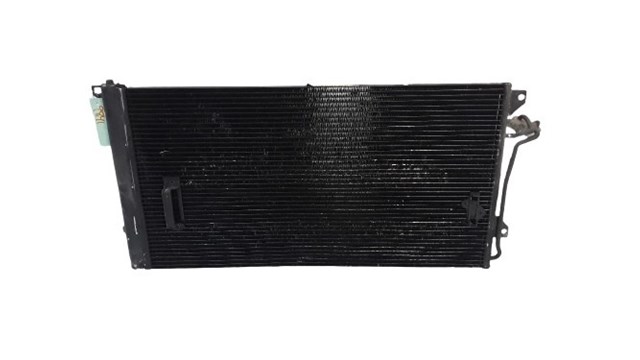 Condensador de ar condicionado / radiador para Porsche Cayenne S 4.5 M4800 4L0260401A