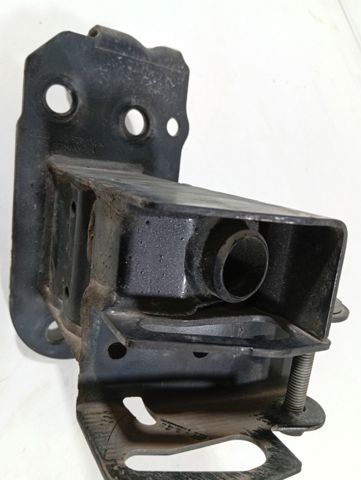 4L0807134A VAG Кронштейн усилителя переднего бампера купить в Запорожье