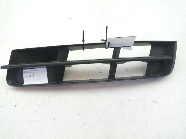 4L0807681B Решетка бампера переднего левая верхняя купить Чернигов