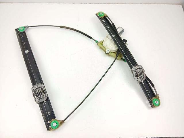 Mecanismo de acionamento de vidro da porta dianteira direita 4L0837462A VAG