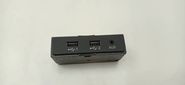 VAG 4M0035736 в наличии Львов