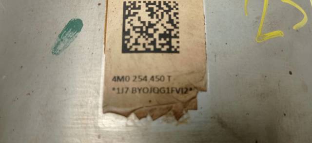 VAG 4M0254450T в наличии Львов