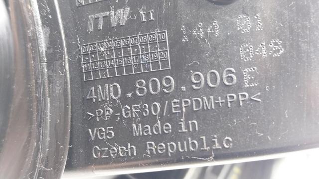 4M0809907B VAG Лючок бензобака (топливного бака) купить в Николаев