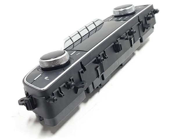 4M0820043AD VAG Блок управления кондиционером купить в Кривой Рог