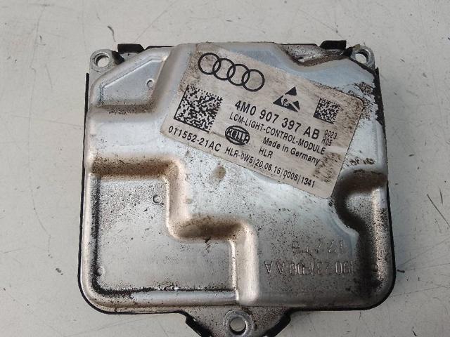 Módulo de direção (Centralina eletrônica) das luzes 4M0907397AB VAG/Audi