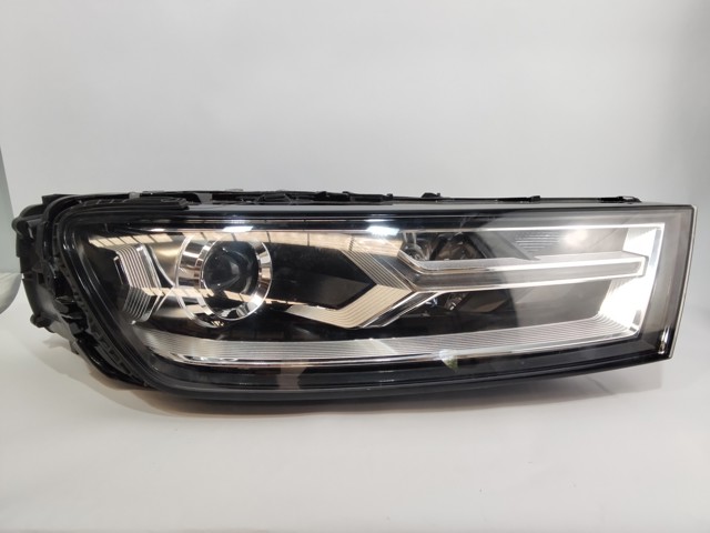 4M0941044C VAG Правая фара купить в Ужгород