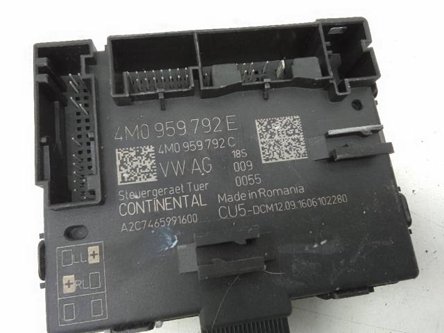 4M0959792E VAG Блок комфорта передней двери купить в Черновцы