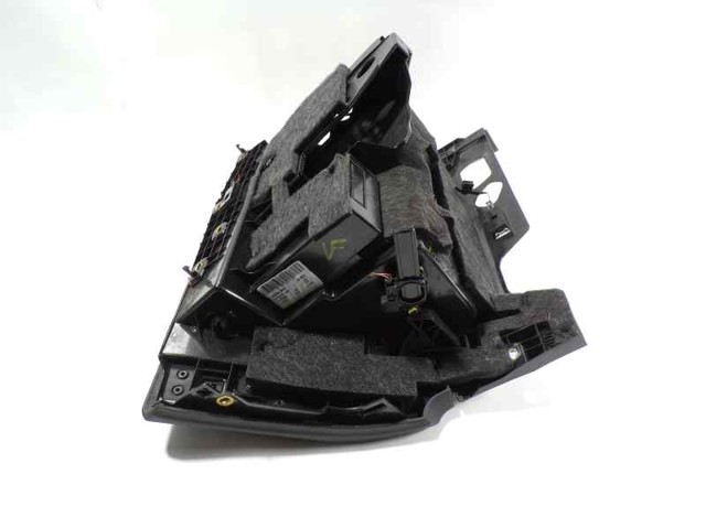 VAG 4M1857035R24A Ящик перчаточный (бардачок) в наличии Житомир
