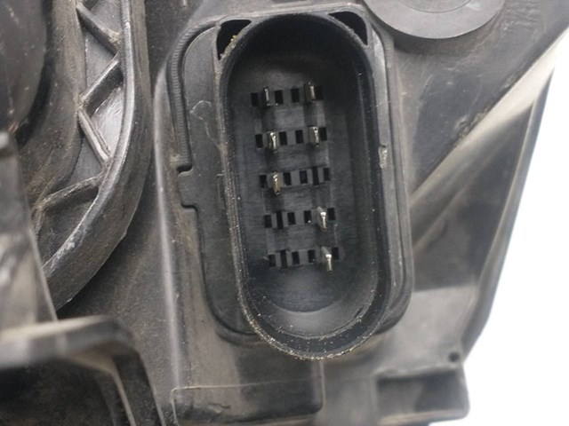 4M5113099JD FORD Фара правая купить в Черкассы