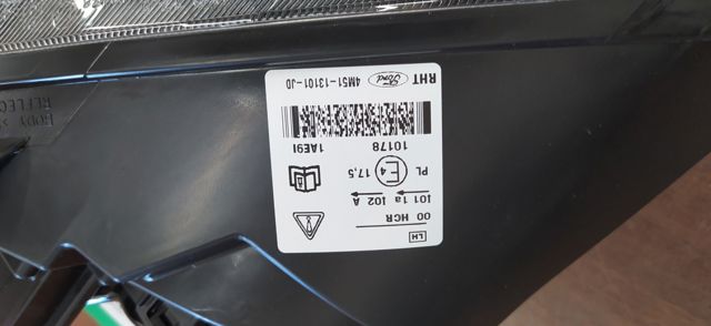 FORD 4M5113101JD Левая фара в наличии Полтава