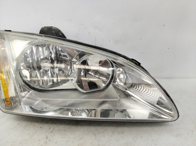 4M5113W029AF Правая фара купить Ирпень