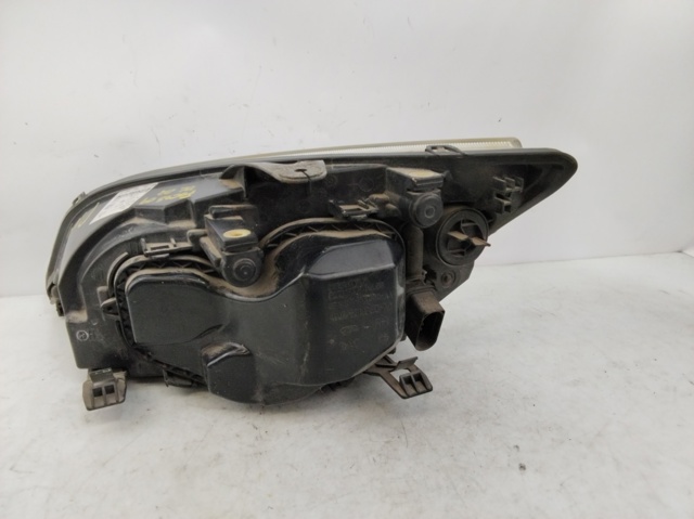 FORD 4M5113W029AF Правая фара в наличии Павлоград