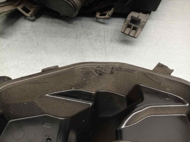 FORD 4M5113W030AF Крышка фары левой в наличии Павлоград