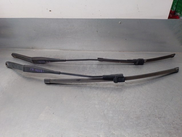 FORD 4M5117526CC в наличии Киев