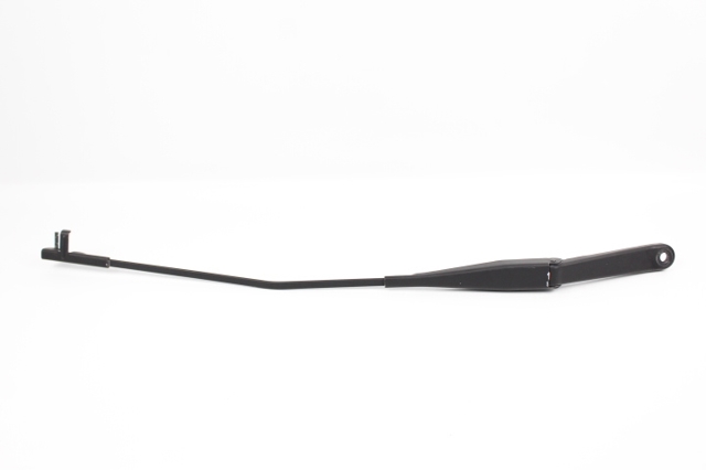 FORD 4M5117526CD Поводок стеклоочистителя в наличии Днепр