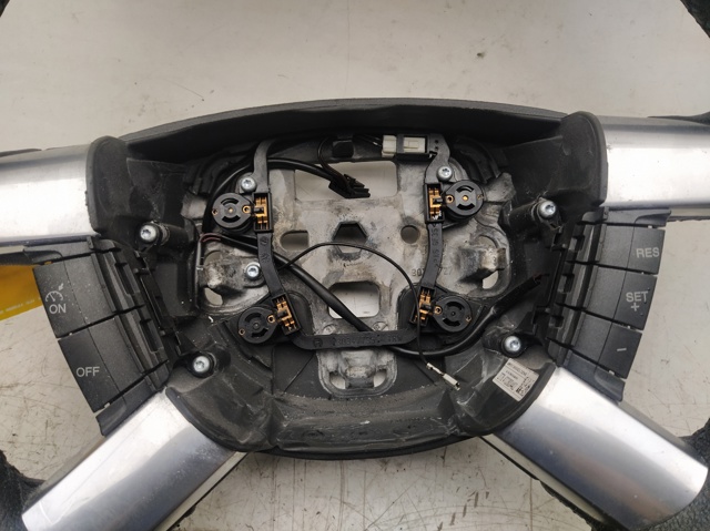 4M513600CL3ZHE FORD Руль купить в Львов