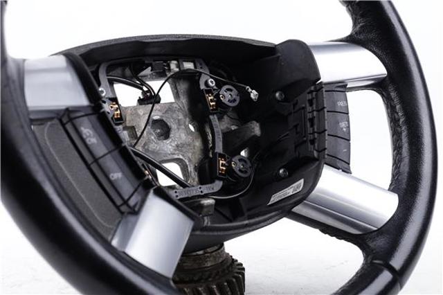 4M513600CL3ZHE FORD Рулевое колесо купить в Павлоград