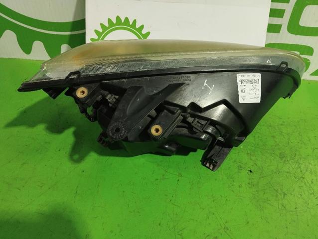 FORD 4M5H3K060BA Левая фара в наличии Черновцы