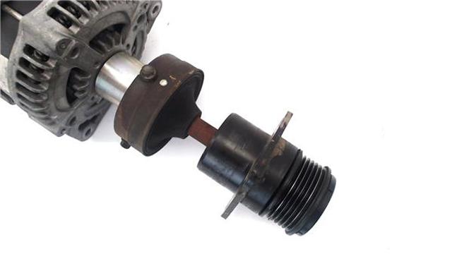 4M5T10300UD FORD Генератор купить в Киев