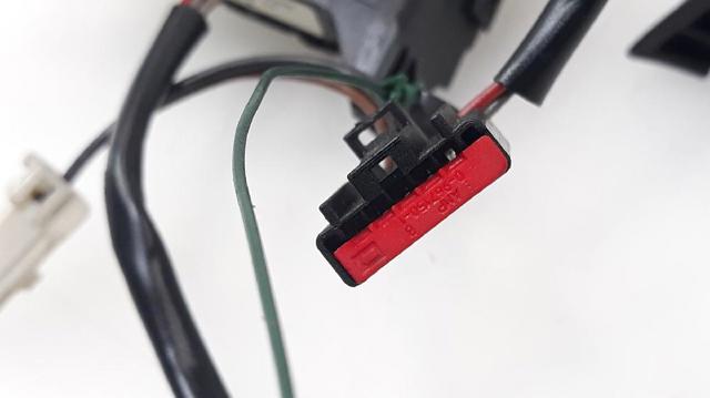4M5T9E740AA FORD Блок кнопочных переключателей рулевого колеса купить в Павлоград