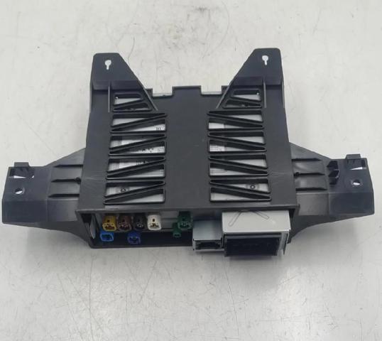4M8035317A VAG купить в Полтава
