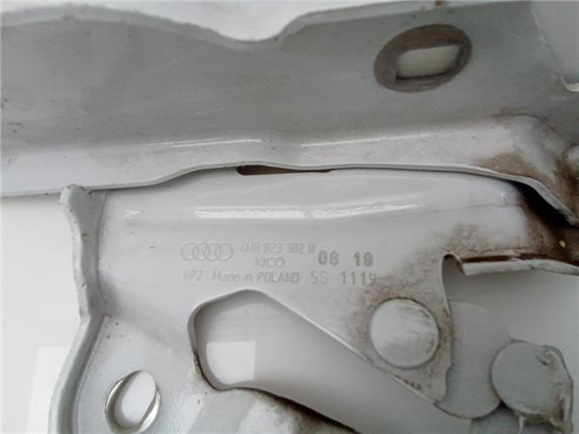 4M8823302B VAG Петля капота купить в Ровно