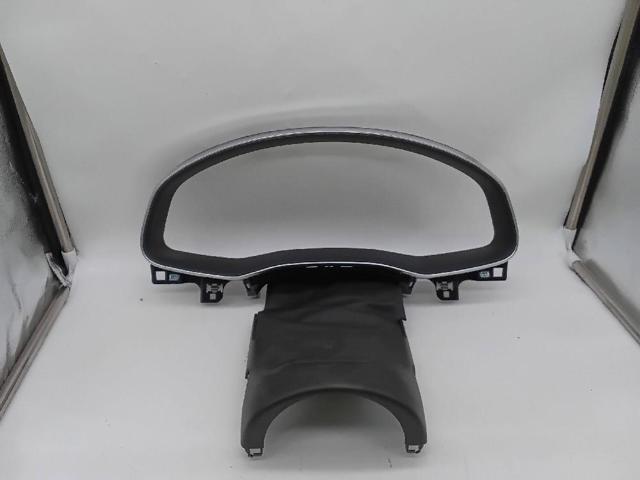 VAG 4M8953491A Накладка рулевой колонки в наличии Харьков