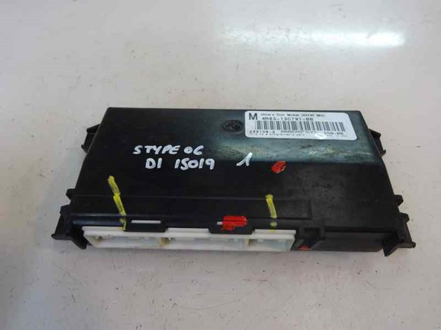4R8313C791BB JAGUAR купить в Харьков