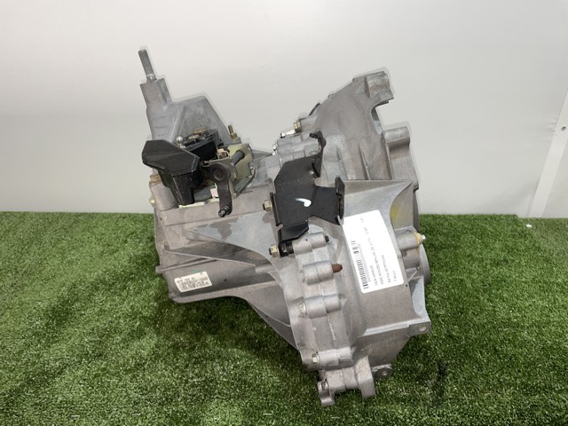 4S7R7002AA КПП в сборе (механическая коробка передач) купить Черновцы