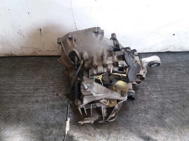 FORD 4S7R7002AA КПП в сборе (механическая коробка передач) в наличии Чернигов