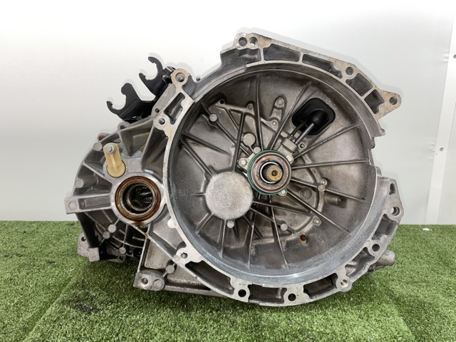 4S7R7002AA КПП купить Винница
