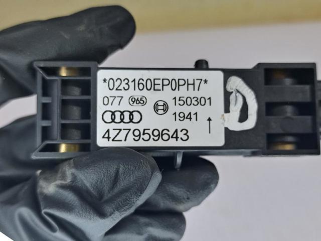 4Z7959643 VAG купить в Киев