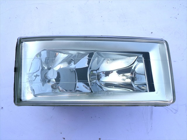 IVECO 500307754 Правая фара в наличии Львов