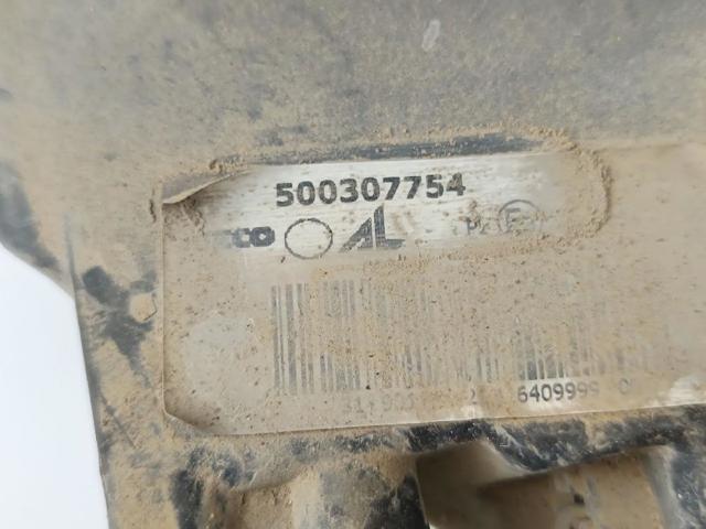 500307754 IVECO Правая фара купить в Киев