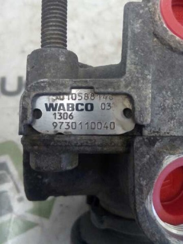 RENAULT 5010588146 Ускорительный клапан пневмосистемы в наличии Черновцы