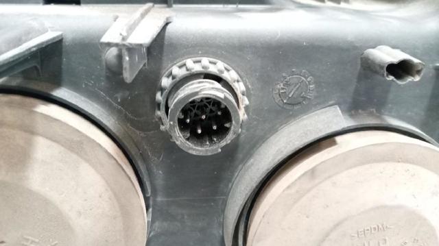 RENAULT 5010623620 Левая фара в наличии Кривой Рог