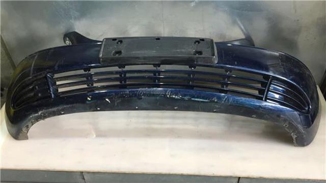 Pára-choque dianteiro Chrysler Voyager 3 RG, RS