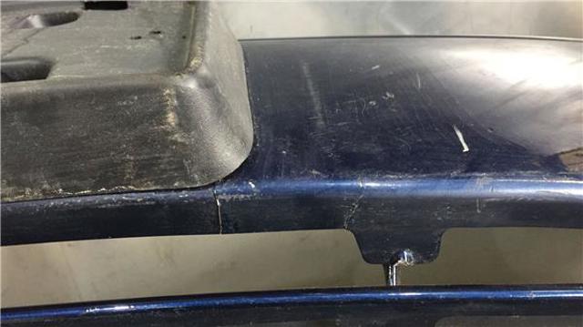 Pára-choque dianteiro Chrysler Voyager 3 RG, RS