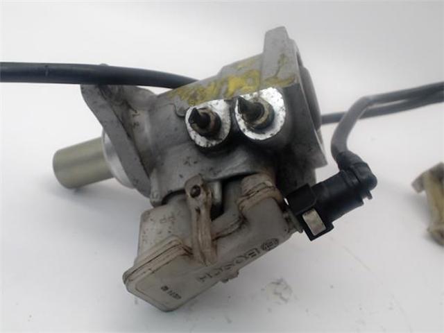 FORD 5040319 Цилиндр тормозной главный в наличии Чернигов