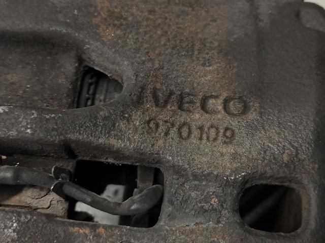 IVECO 504120471 Суппорт тормозной передний правый в наличии Ирпень