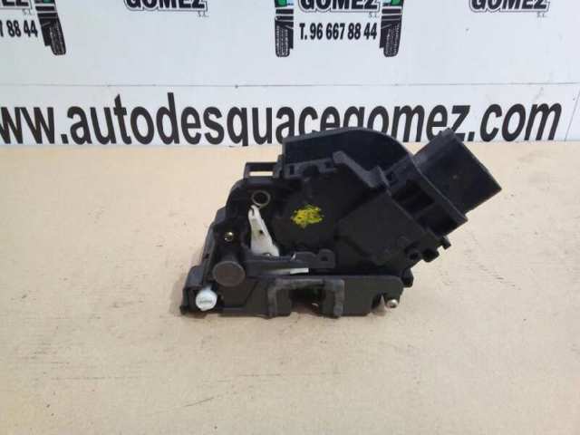FORD 5041667 Замок двери задней левой в наличии Житомир