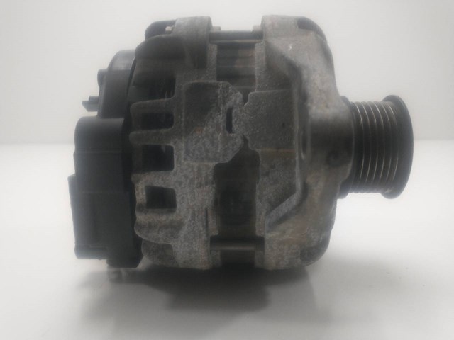 IVECO 504385133 Генератор в наличии Кривой Рог