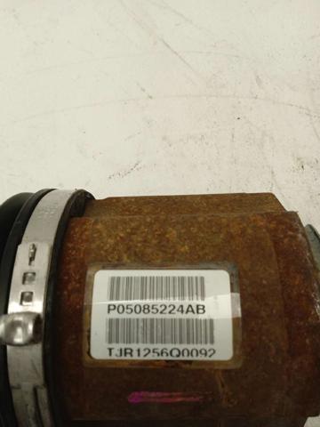 CHRYSLER 5105660AC Полуось (привод) передняя правая в наличии Ужгород