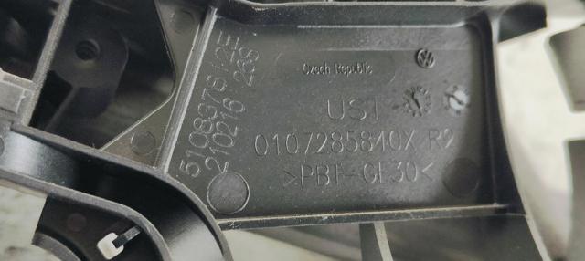 VAG 510837812E Держатель наружной ручки двери задней правой в наличии Одесса