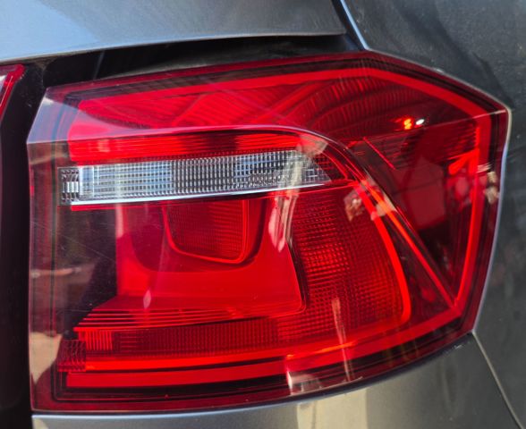 VAG 510945096AE Фонарь задний правый внешний в наличии Харьков
