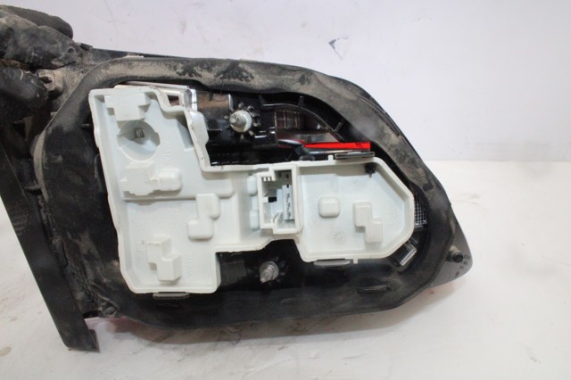 VAG 510945096R Фонарь задний правый внешний в наличии Ровно