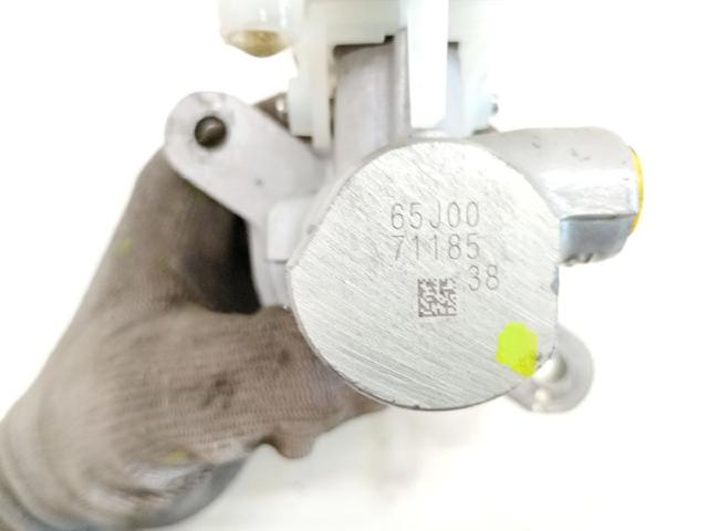 SUZUKI 5110065J00 Цилиндр тормозной главный в наличии Киев