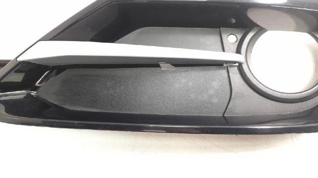 BMW 51117300737 Заглушка (решетка) противотуманных фар бампера переднего левая в наличии Чернигов