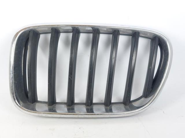 51117338571 BMW Решетка радиатора левая купить в Львов