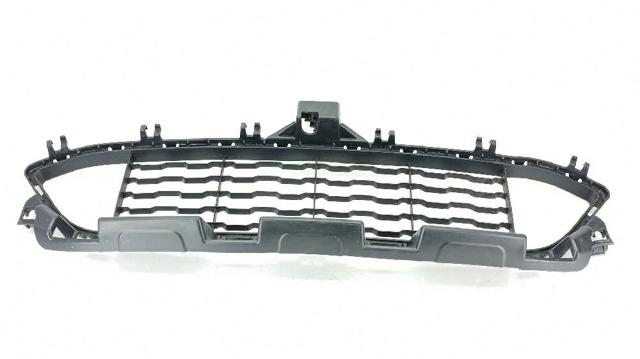 51118057188 BMW Решетка бампера купить в Николаев